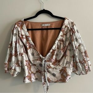 Abercrombie and Fitch Floral Puff Sleeve Crop Top Plunge with Knot Tie Blouse